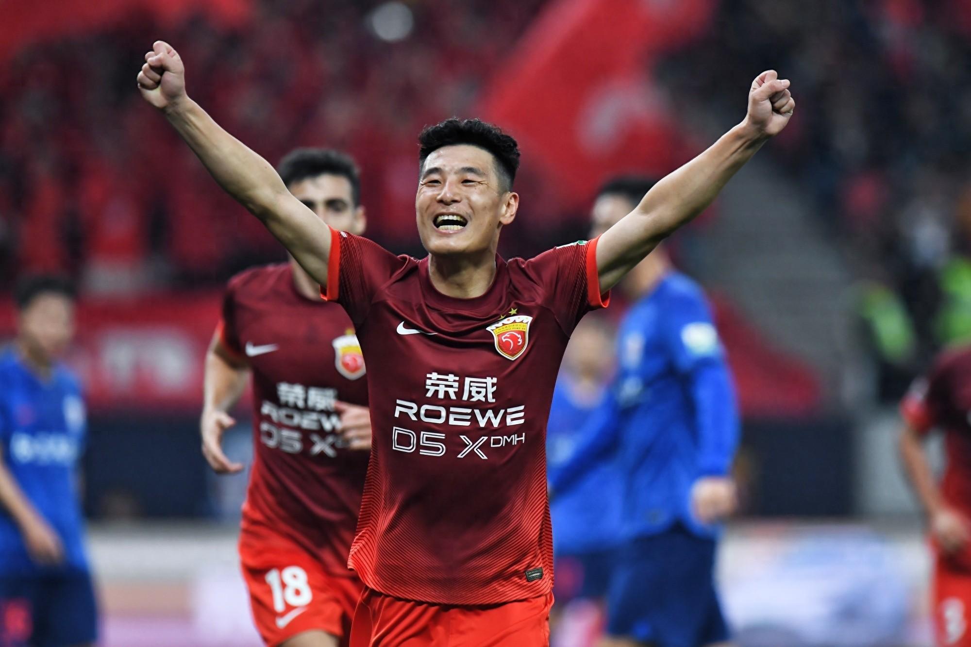 海港3-0大胜！中超半程大变天，国安35分夺冠，18岁新星射手榜第3