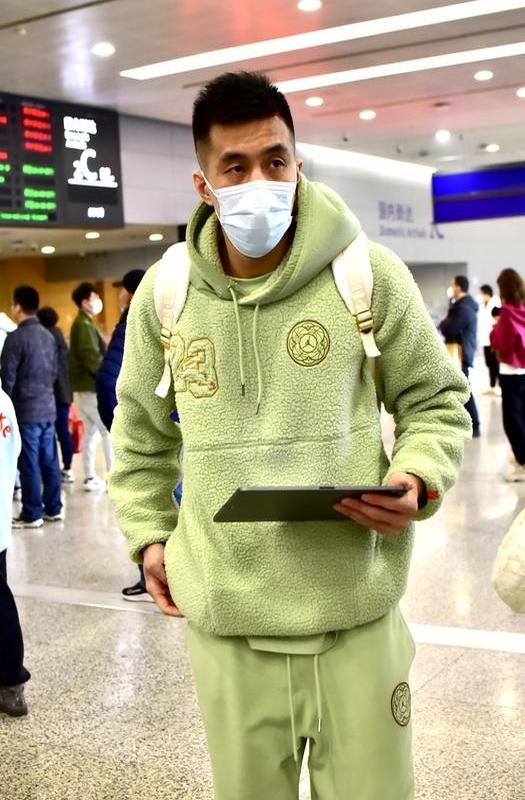 目前有CBA球队正在接触前广州外援麦考尔