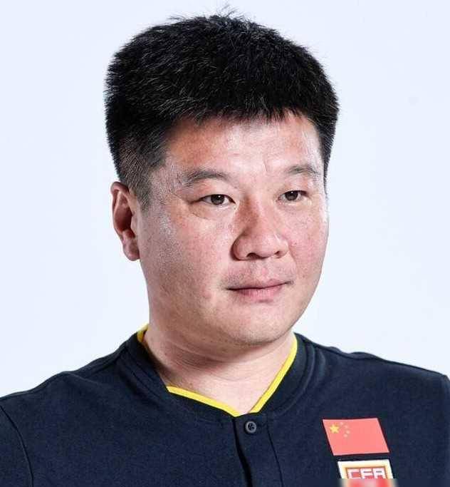 关于李金羽当选月最佳教练，辽宁迎中甲榜首大战，百万奖金的信息